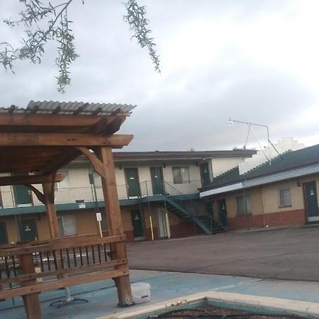 Usa Motel Пуэбло Экстерьер фото